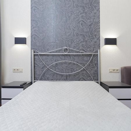 Apartment Zhukovskogo 17 Οδησσός Εξωτερικό φωτογραφία