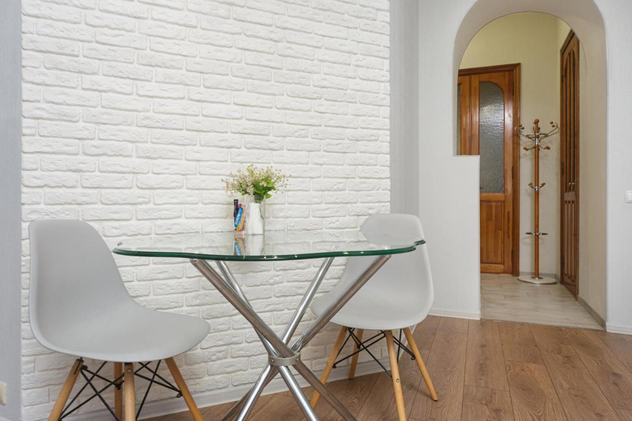 Apartment Zhukovskogo 17 Οδησσός Εξωτερικό φωτογραφία