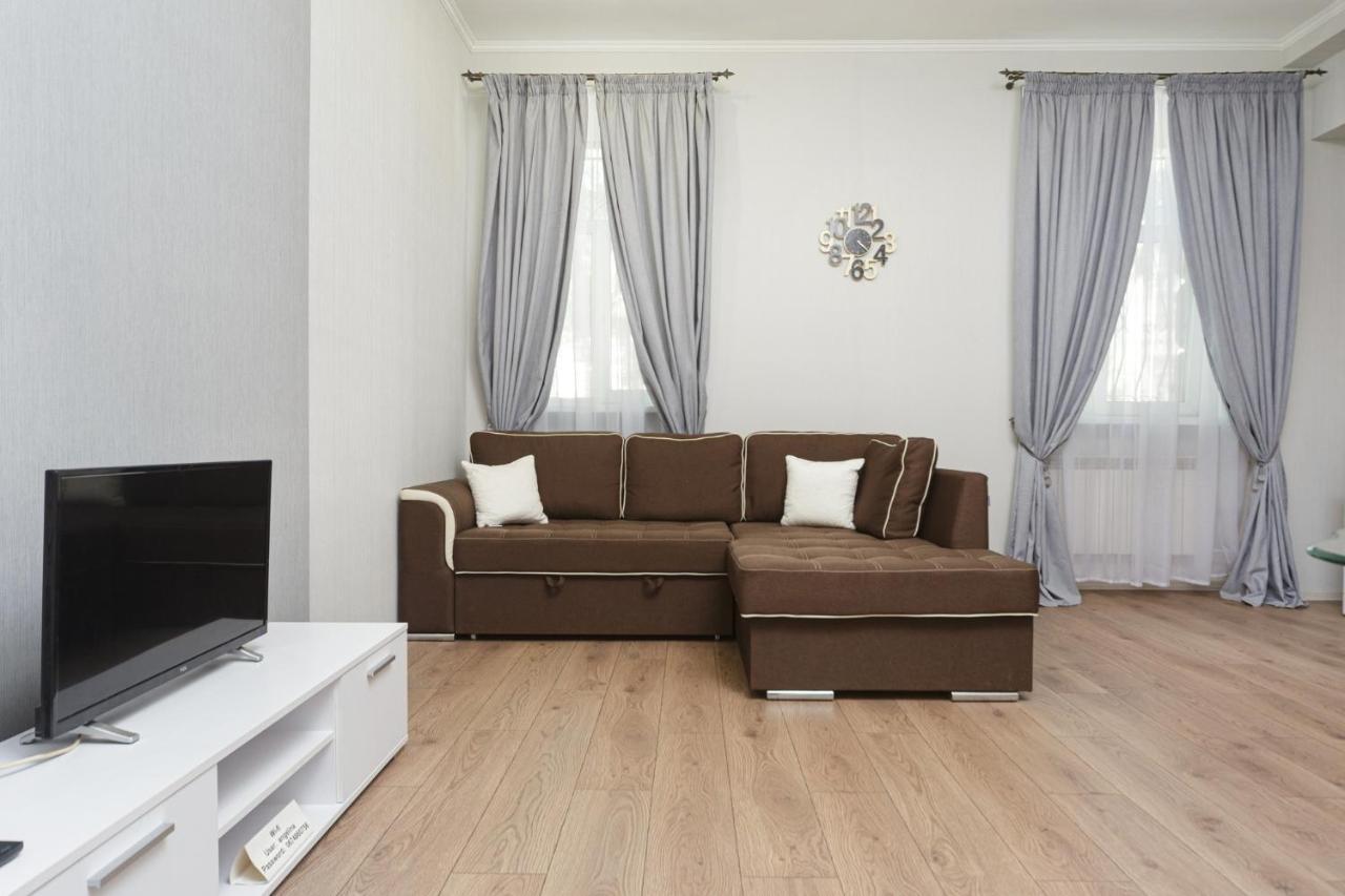 Apartment Zhukovskogo 17 Οδησσός Εξωτερικό φωτογραφία
