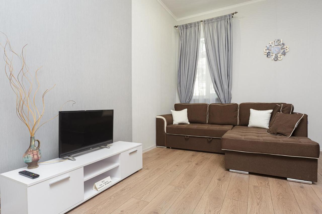 Apartment Zhukovskogo 17 Οδησσός Εξωτερικό φωτογραφία