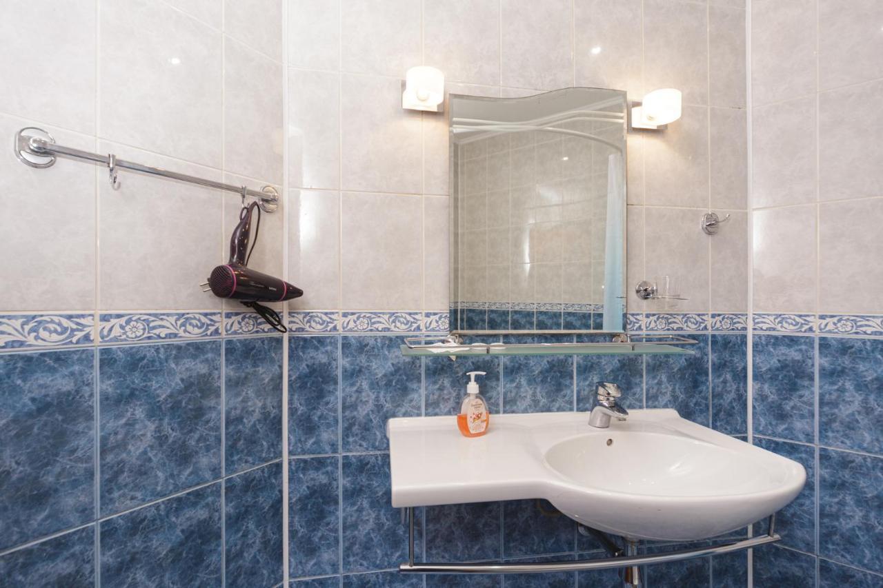Apartment Zhukovskogo 17 Οδησσός Εξωτερικό φωτογραφία